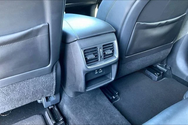 Used 2023 Gray INFINITI LUXE image 10