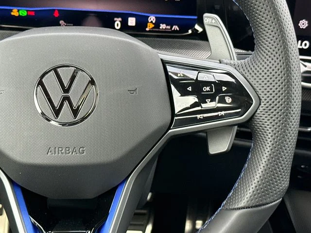 New 2026 Lapiz Blue Metallic Volkswagen 2.0T image 32