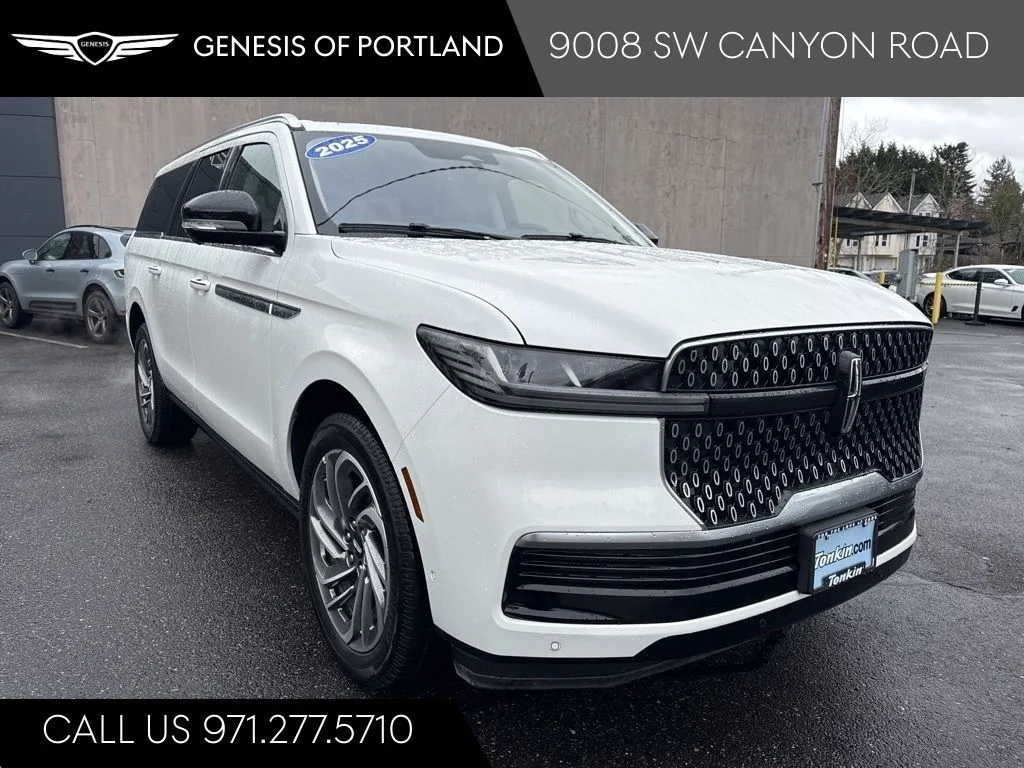 2025 Lincoln Navigator Reserve L 4WD's photo