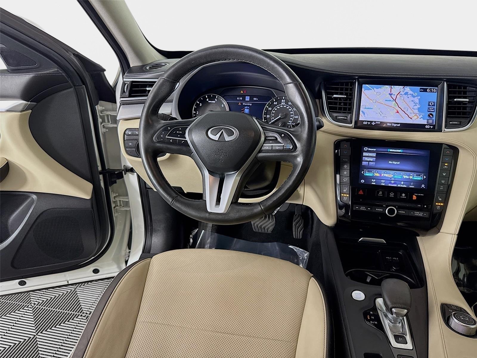 Used 2022 Majestic White INFINITI ESSENTIAL image 25