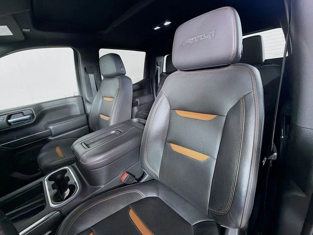 Used 2021 Black GMC AT4 image 12