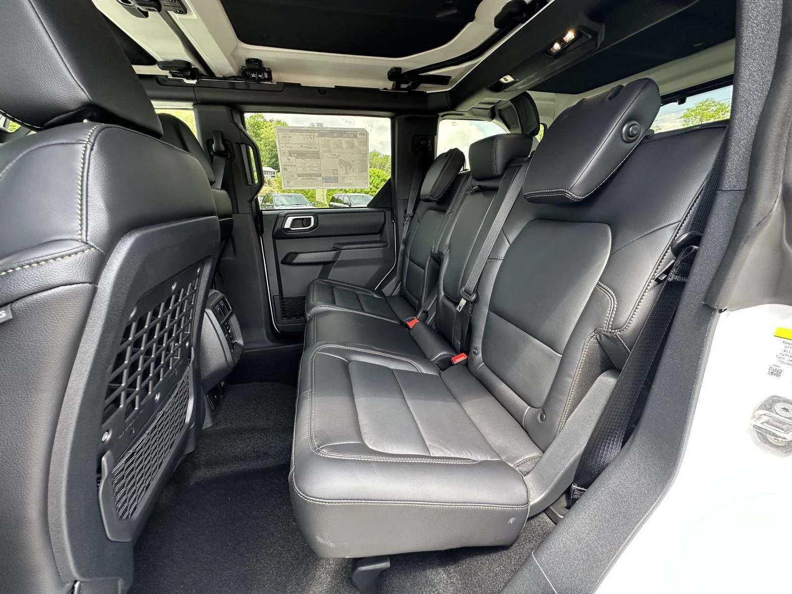 New 2026 Oxford White Ford Badlands® image 11
