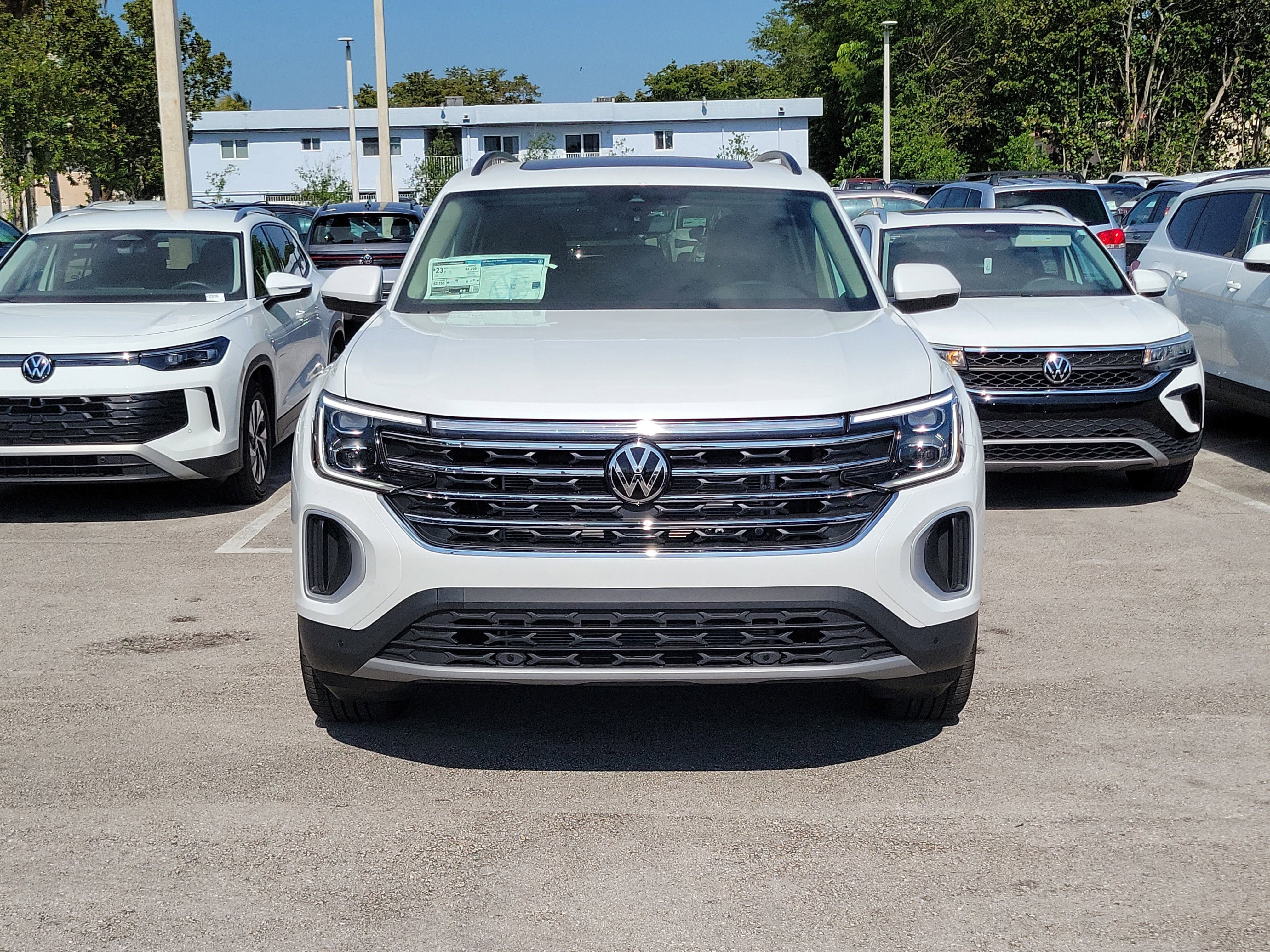 New 2026 White Volkswagen 2.0T SE w/Technology image 2