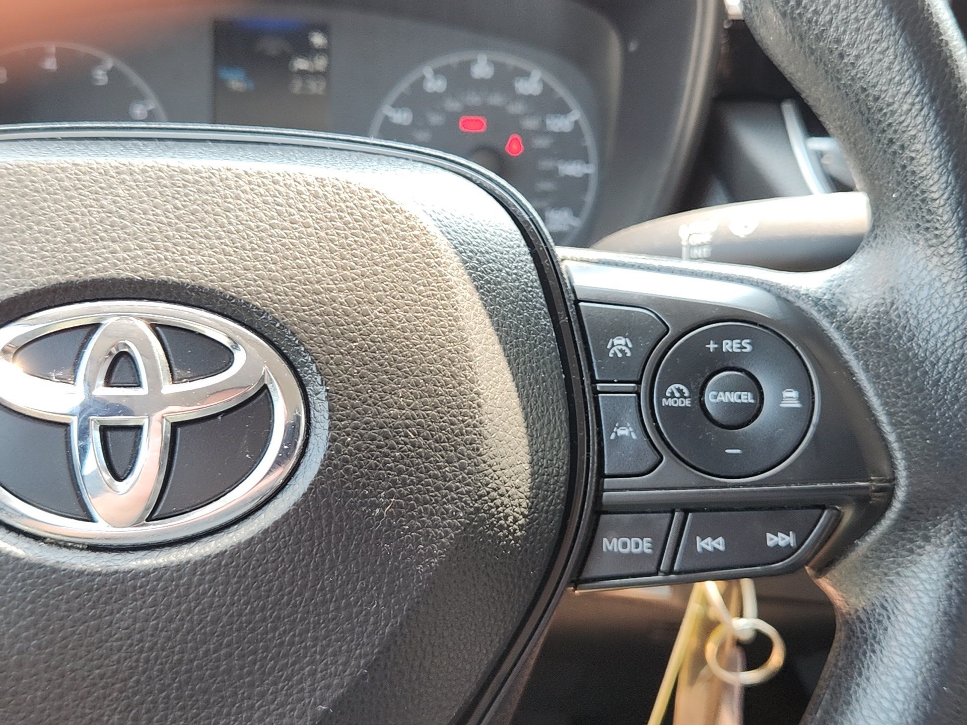 Certified Used 2024 Blueprint Toyota LE image 17