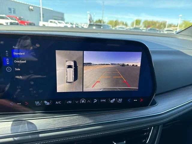 New 2026 Polar White Tricoat Chevrolet Premier image 22