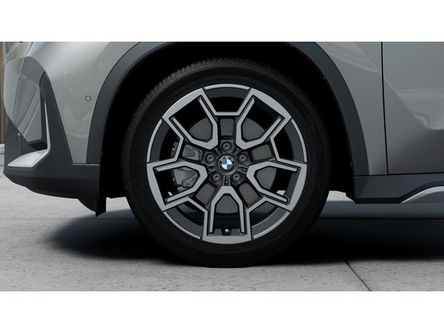 New 2027 Space Silver Metallic BMW X1 28i image 7