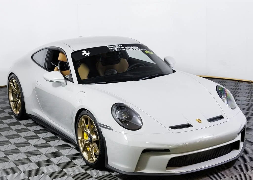 Used 2024 Chalk Porsche GT3 Touring image 10