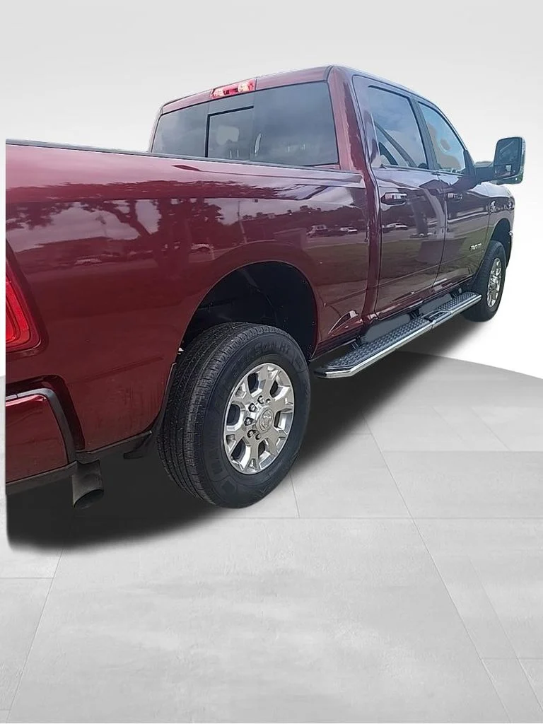 Used 2023 Red Ram Laramie image 19