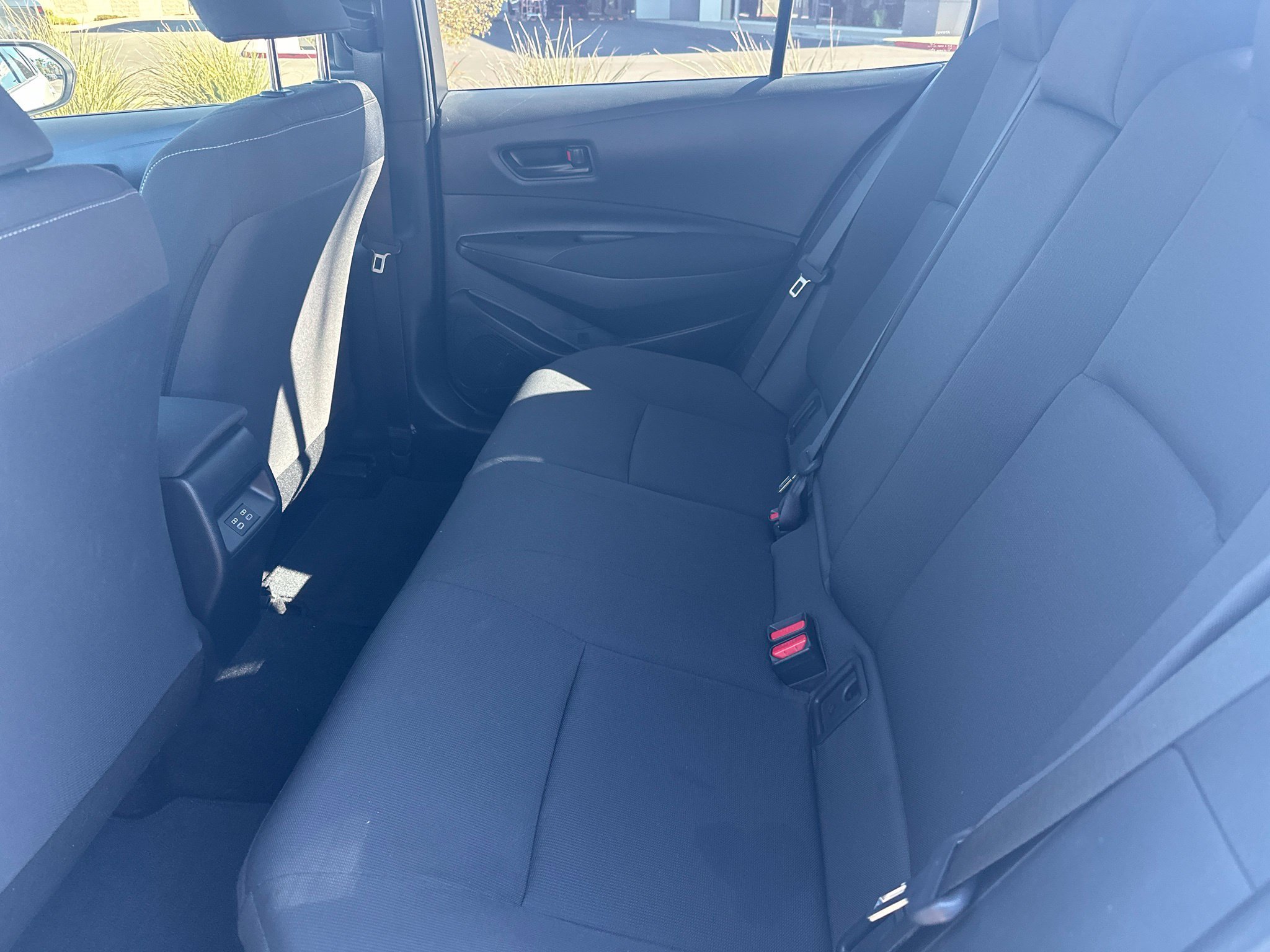 Used 2024 Ice Toyota LE image 5