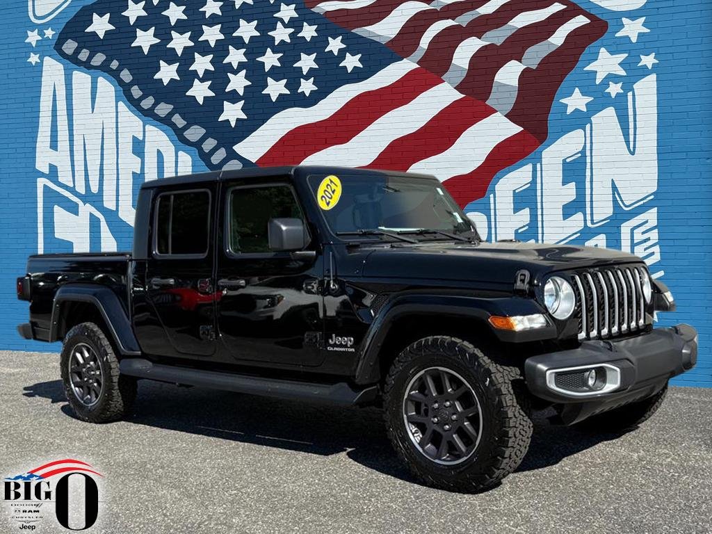 2021 Jeep Gladiator Overland's photo