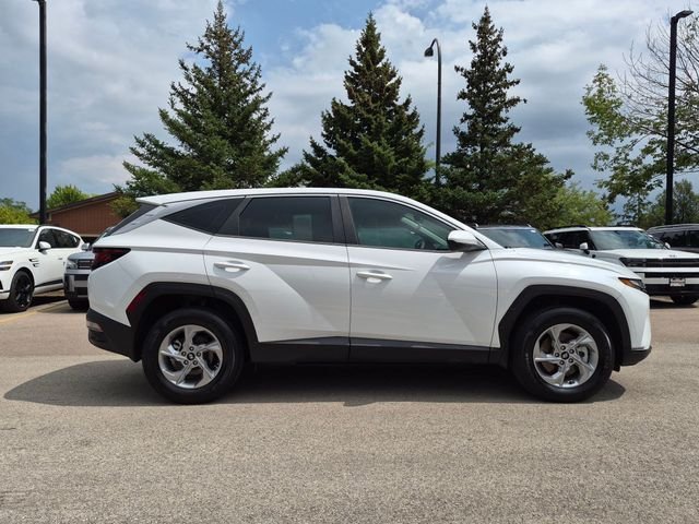 2022 Hyundai Tucson SE - Photo 8