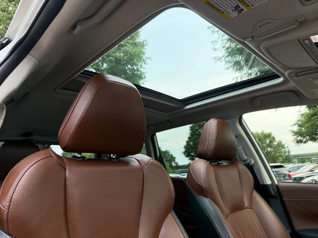 Used 2023 White Subaru Touring image 35