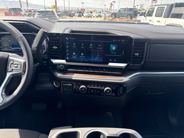 2025 Chevrolet Silverado 2500HD LT - Photo 12