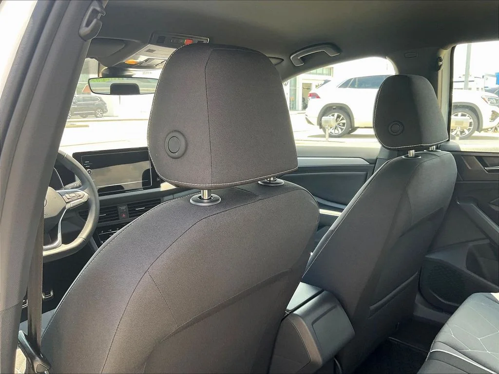 New 2026 White Volkswagen 1.5T Sport image 21