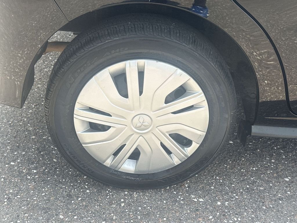 Used 2024 Black Mitsubishi ES image 24