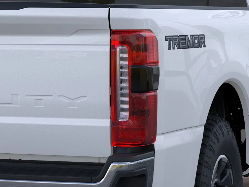 New 2026 Star White Metallic Tri-Coat Ford F-250® Lariat® image 46