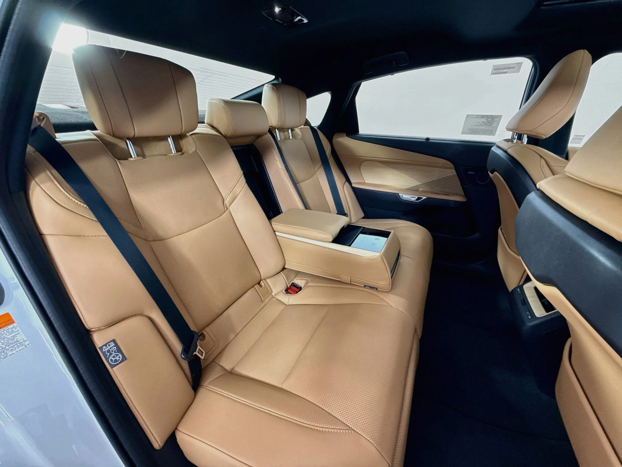 New 2026 Ultra White Lexus ES 350e LUXURY image 26