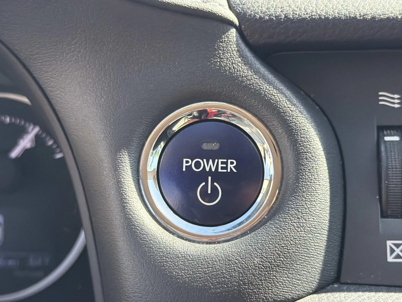 Used 2016 OBSIDIAN Lexus 5dr Sdn Hybrid image 14