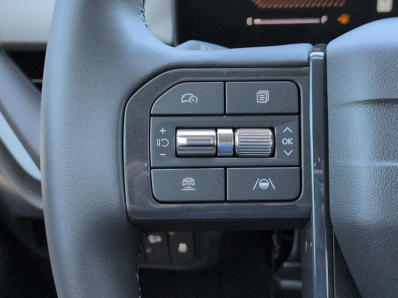 New 2027 Frost Blue / Black Roof Kia S image 26
