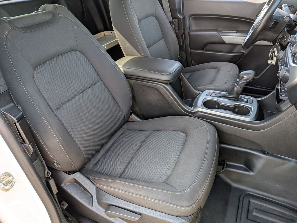 Used 2022 White Chevrolet LT image 26