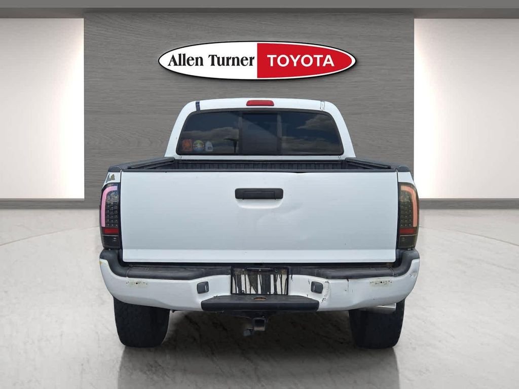 Used 2007 White Toyota PreRunner image 9