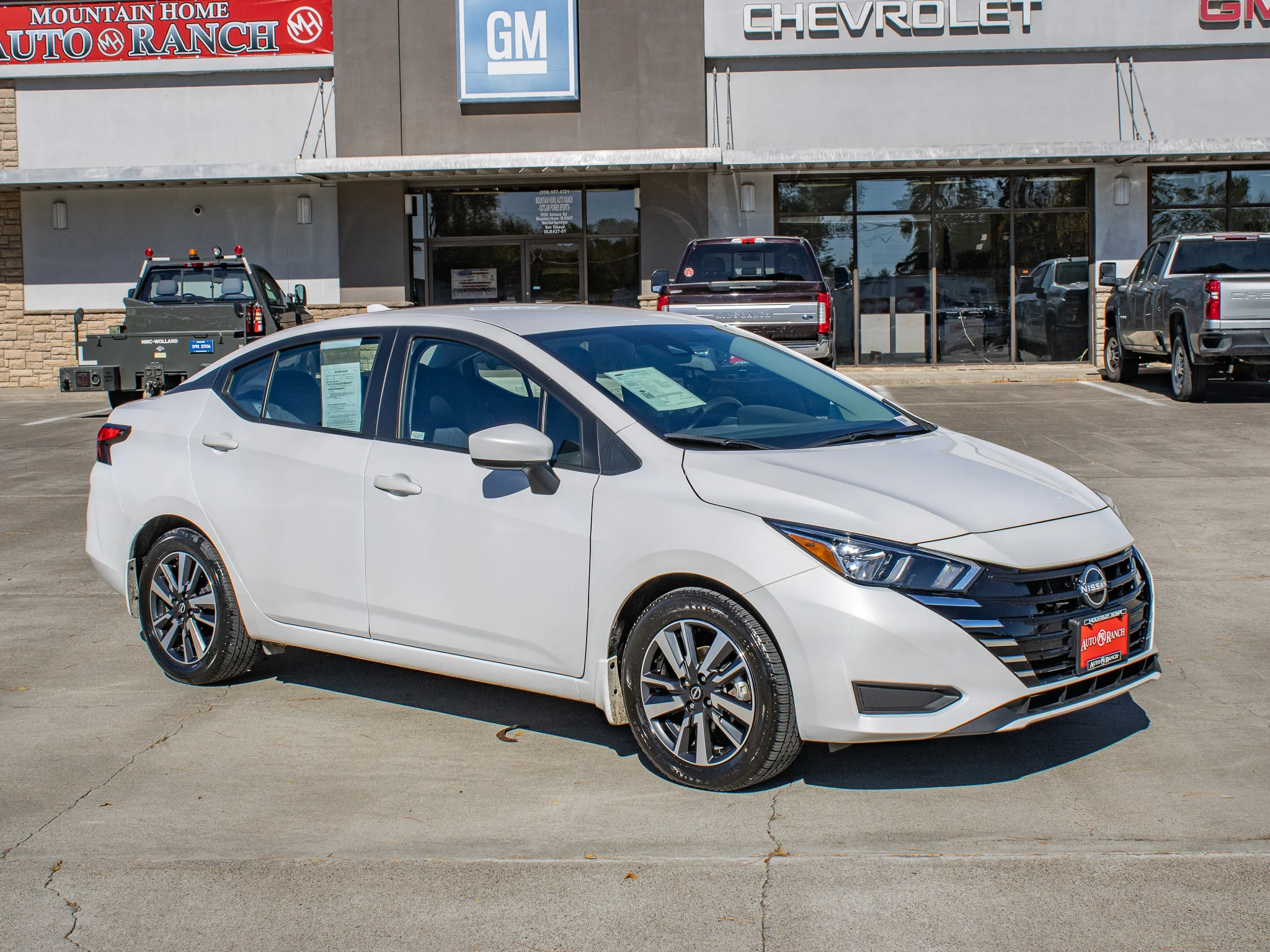 Used 2024 Nissan Versa Sedan SV with VIN 3N1CN8EV4RL929581 for sale in Mountain Home, ID