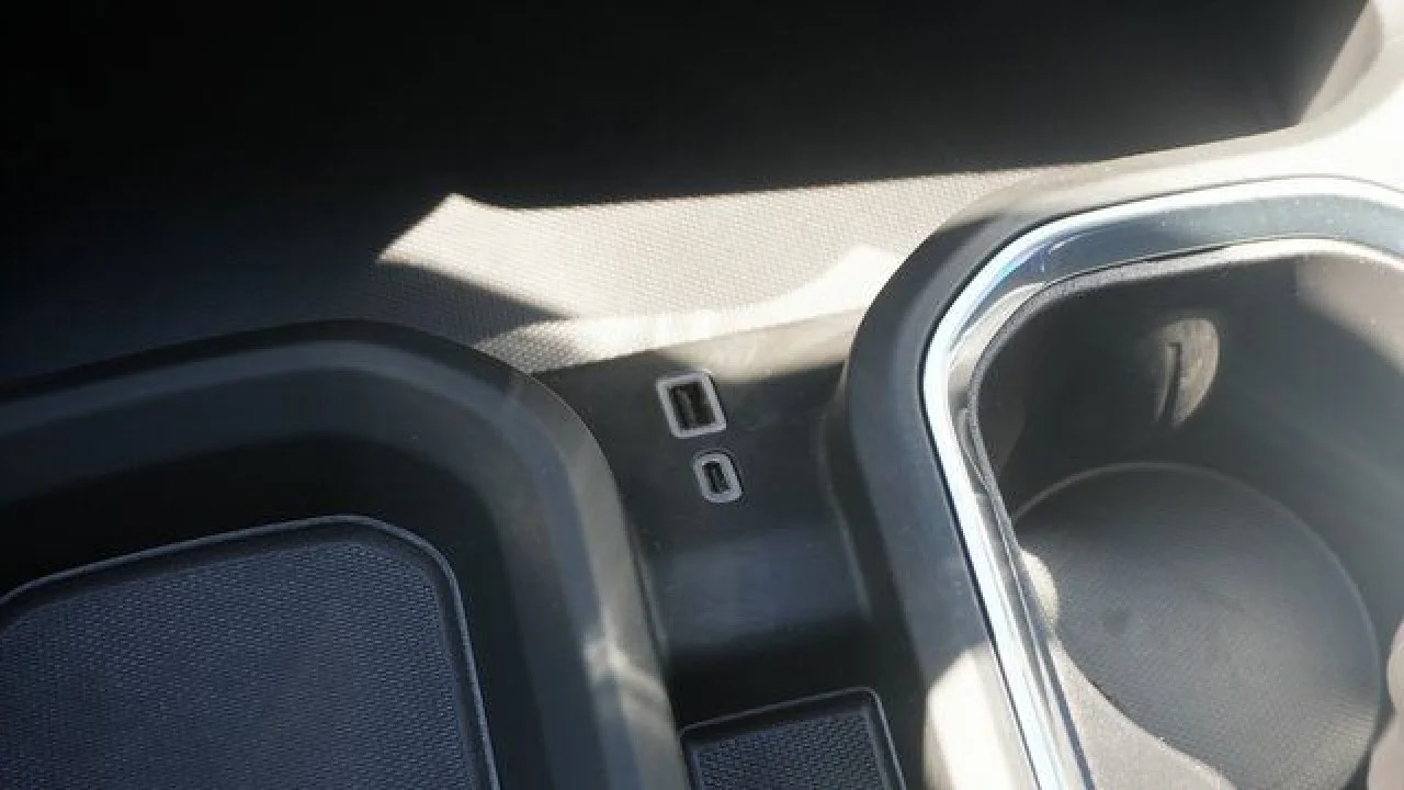 2026 GMC Sierra 3500HD Denali - Photo 38