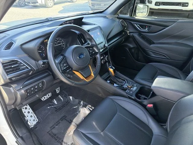 Used 2022 White Subaru Wilderness image 18