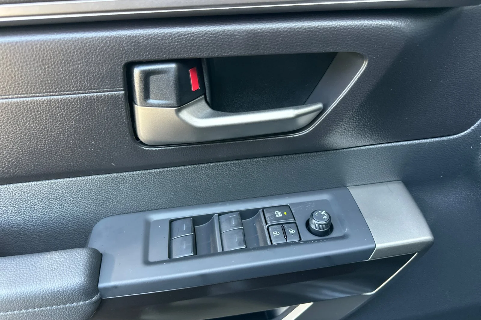 New 2026 Magnetic Gray Metallic Toyota SR5 image 11