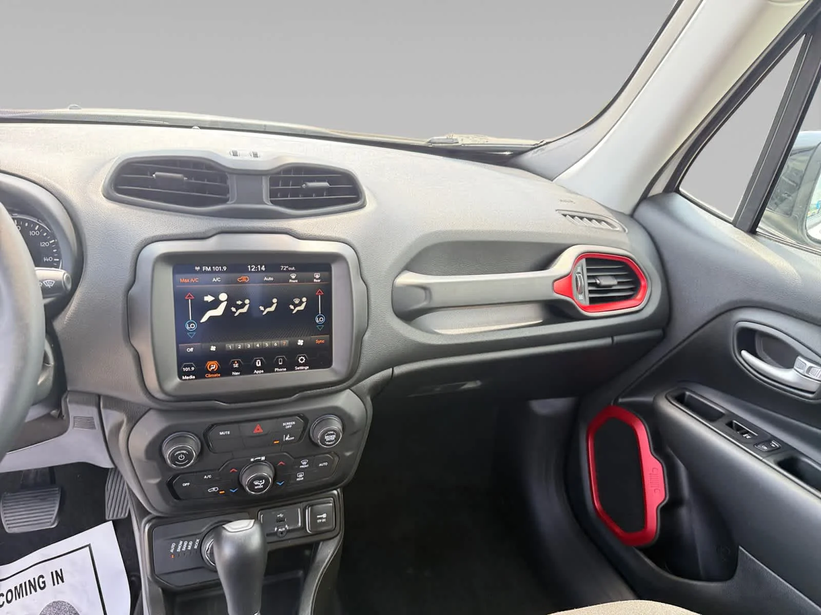 Used 2023 Alpine White Clearcoat Jeep Trailhawk image 16