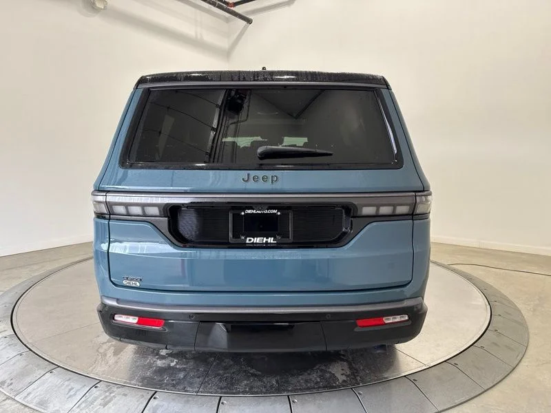 2026 Jeep Grand Wagoneer Upland - Photo 6