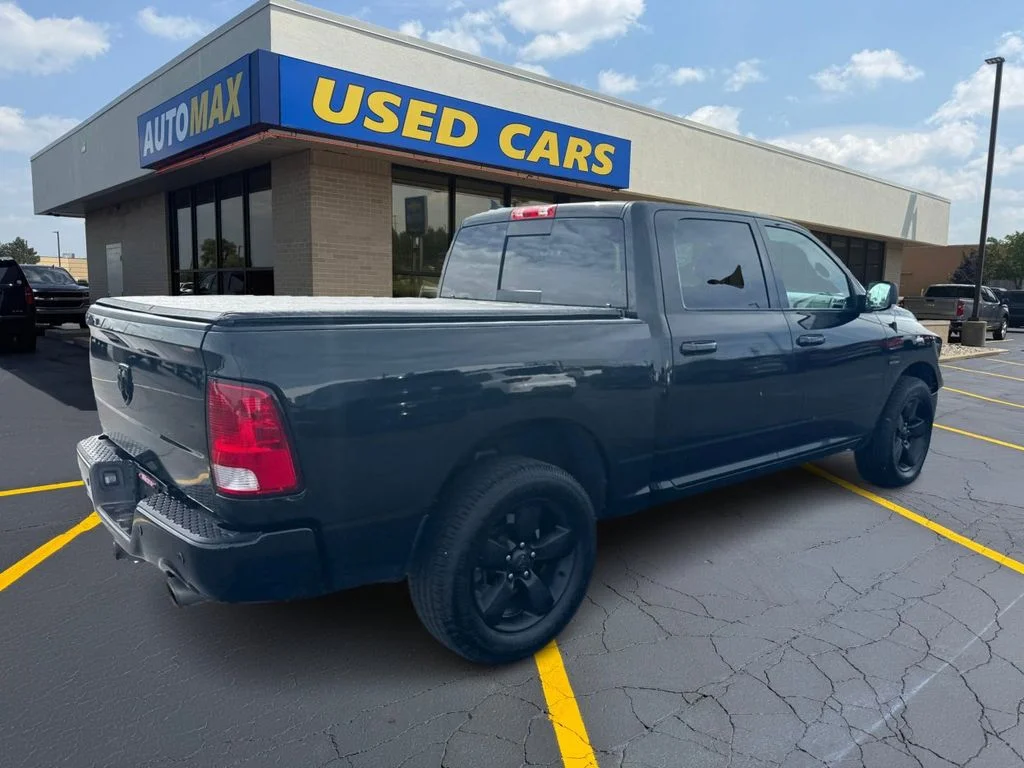 Used 2018 Brilliant Black Crystal Pearlcoat Ram Big Horn image 5