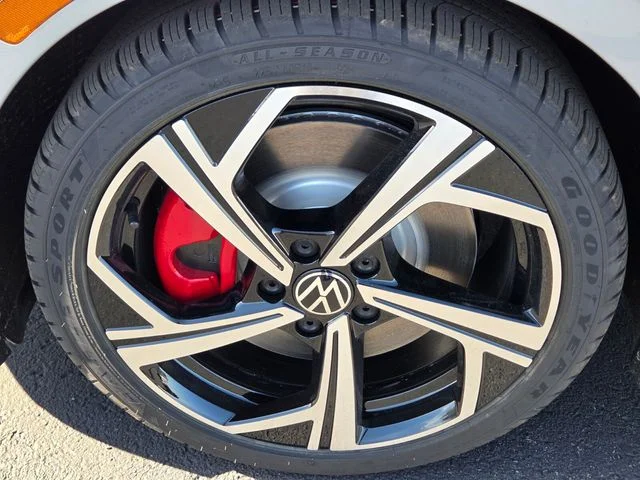 New 2026 Silver Volkswagen 2.0T SE image 5