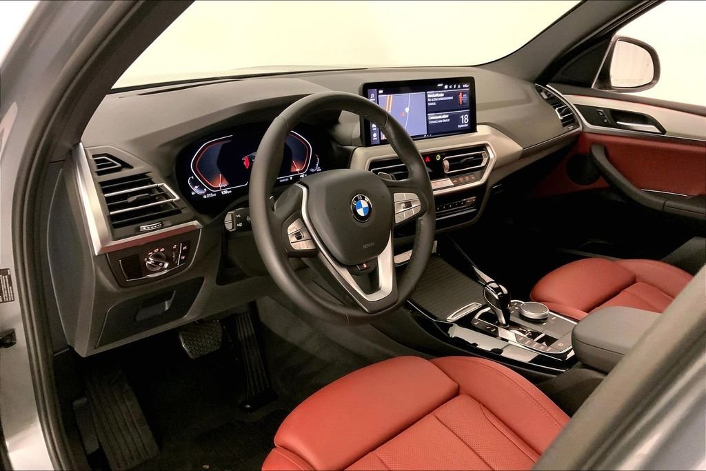 Used 2024 Skyscraper Grey Metallic BMW  image 14