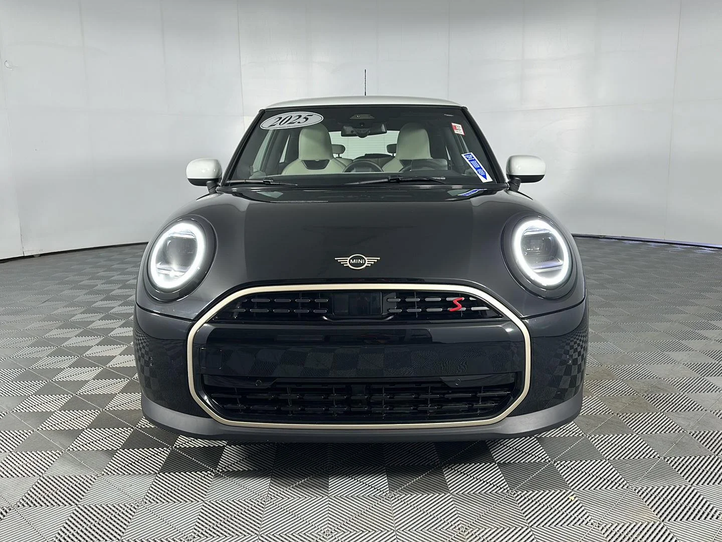 Used 2025 Midnight Black II Metallic MINI Cooper S image 4