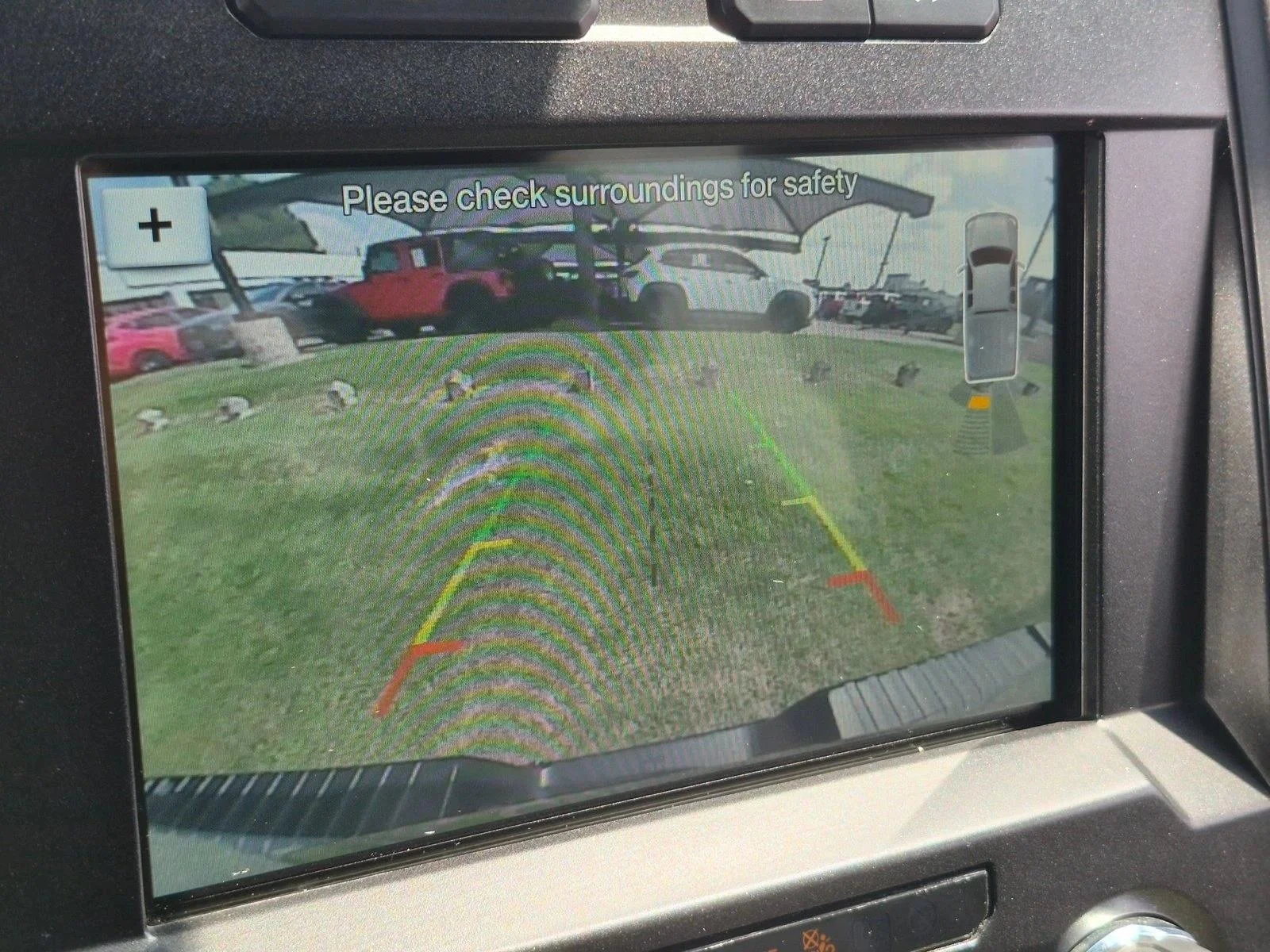 Used 2018 Oxford White Ford XLT image 14