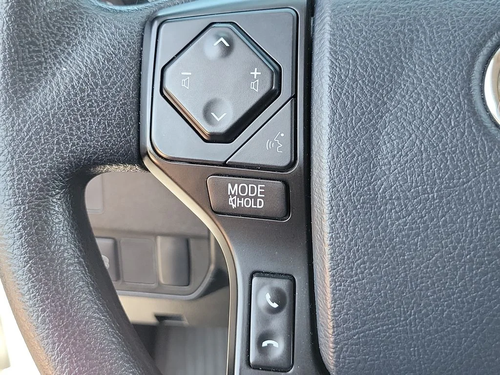 2020 Toyota Tacoma SR - Photo 5