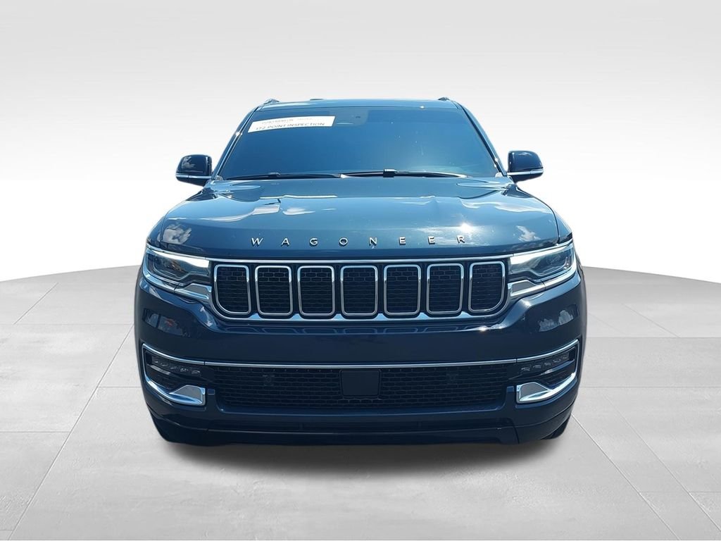 Used 2023 Gray Jeep Base image 3
