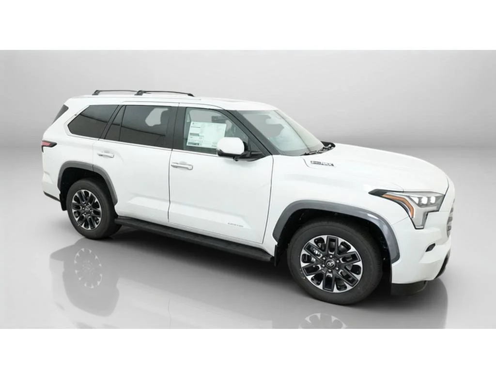 New 2026 Wind Chill Pearl Toyota Limited image 12