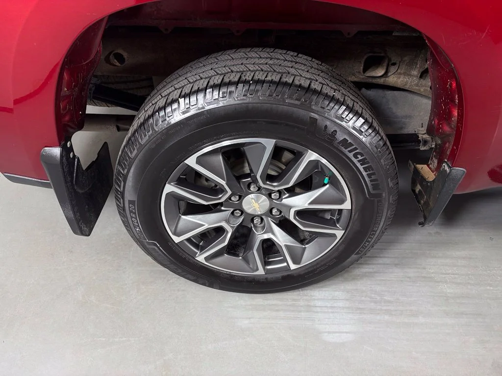 Used 2022 Red Chevrolet LT image 14