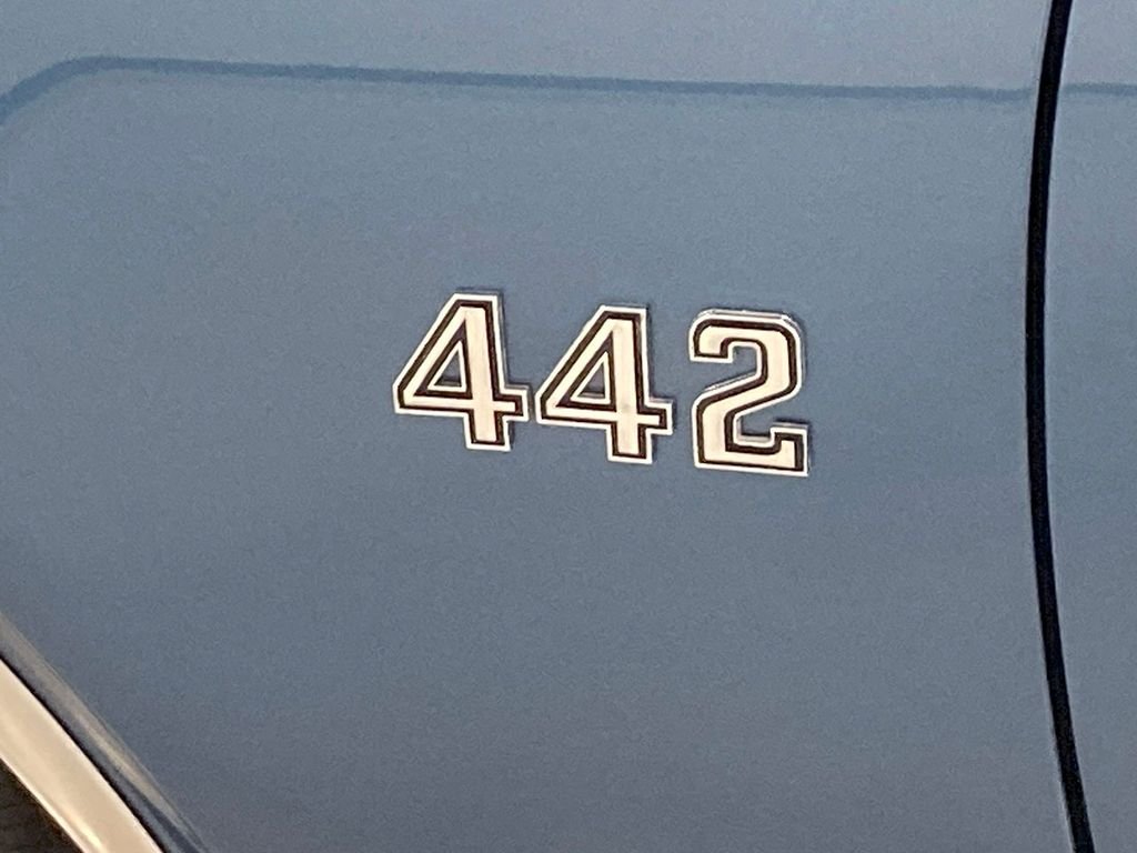 Used 1969  Oldsmobile  image 14