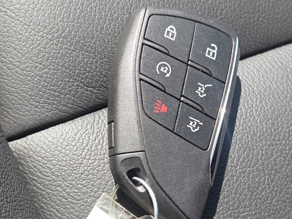 Used 2023 Dark Ash Metallic Chevrolet Z71 image 43