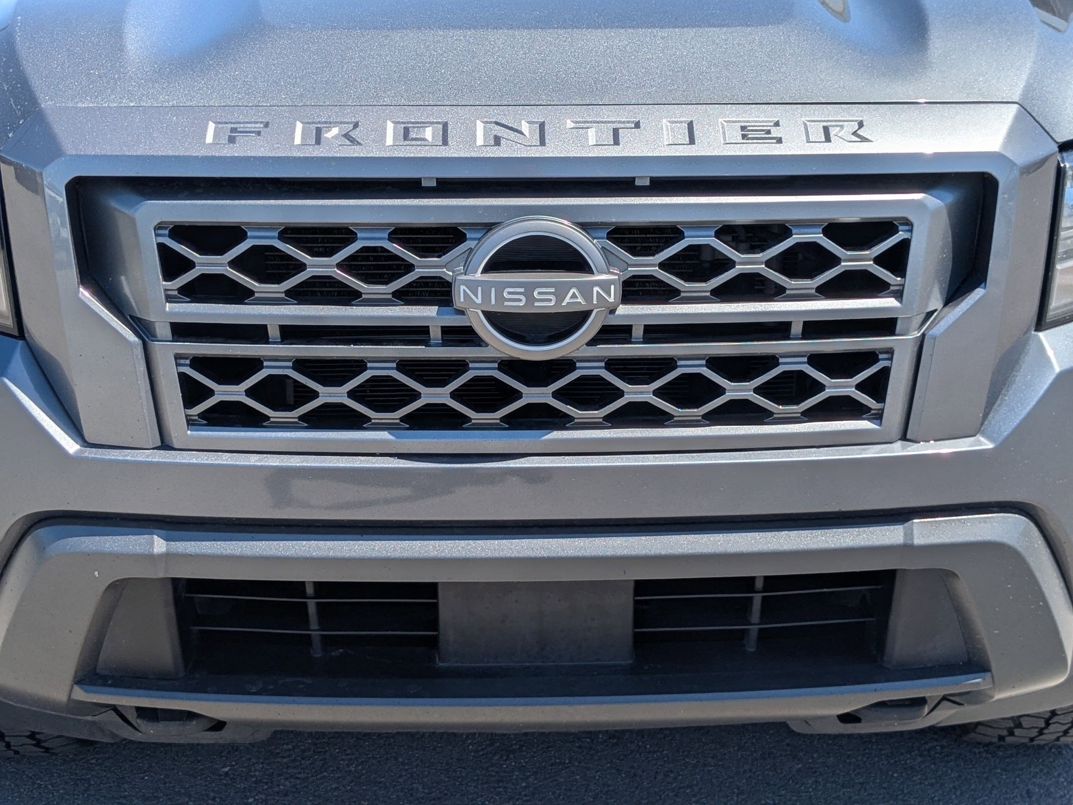 Used 2023 Gray Nissan Crew Cab SV 4x4 image 9