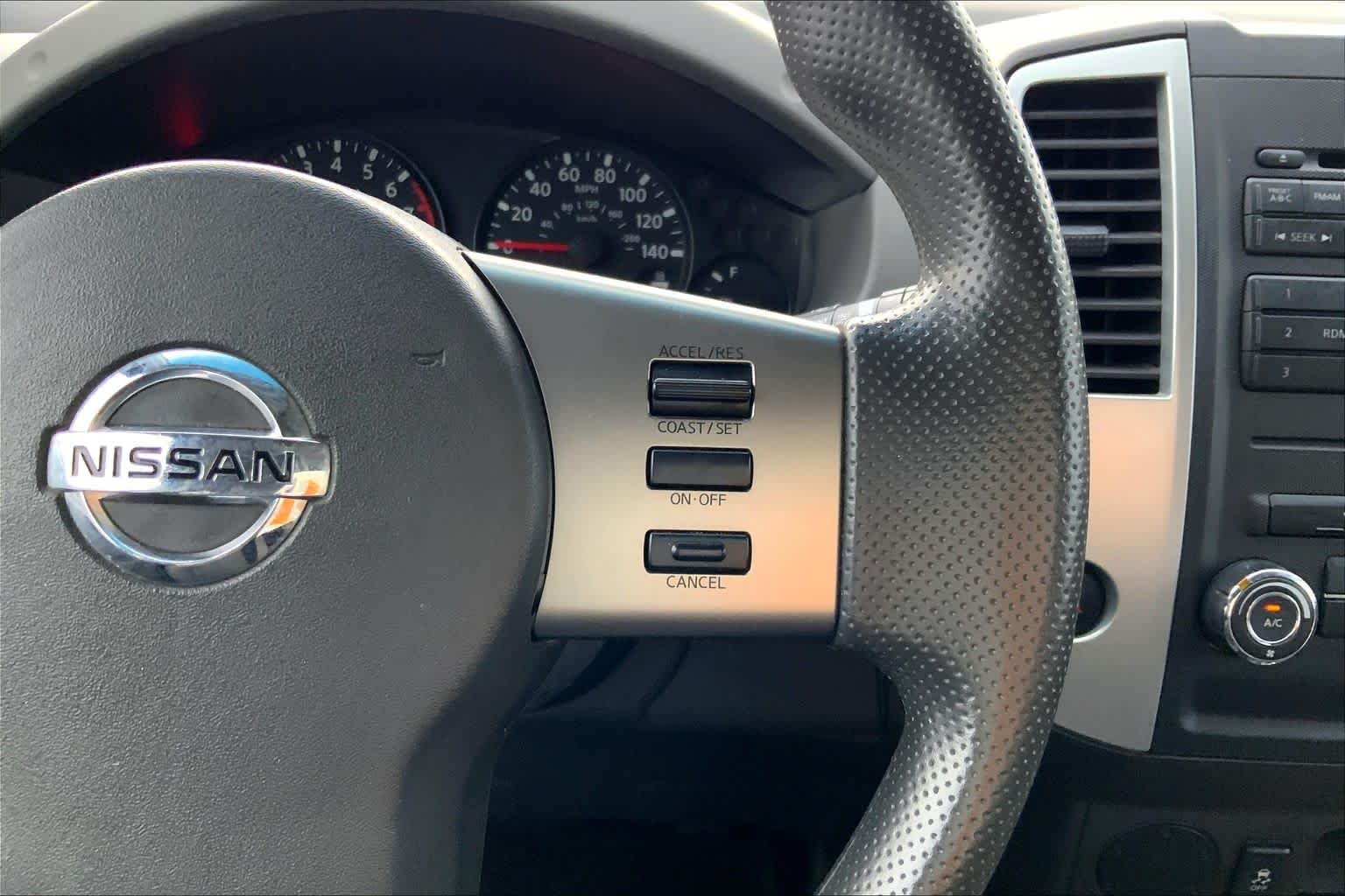 Used 2012 Avalanche Nissan S image 22