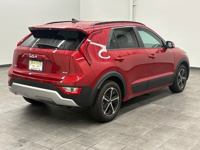 Used 2023 Red Kia EX image 2
