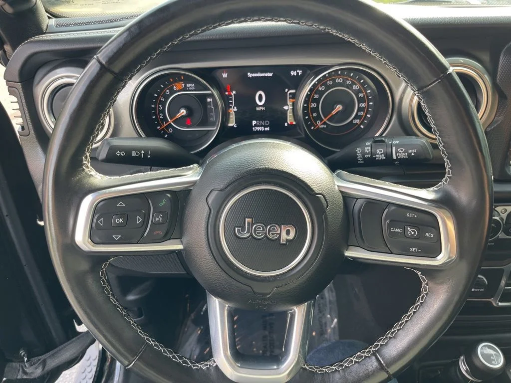 Used 2023 Black Jeep Sahara image 12