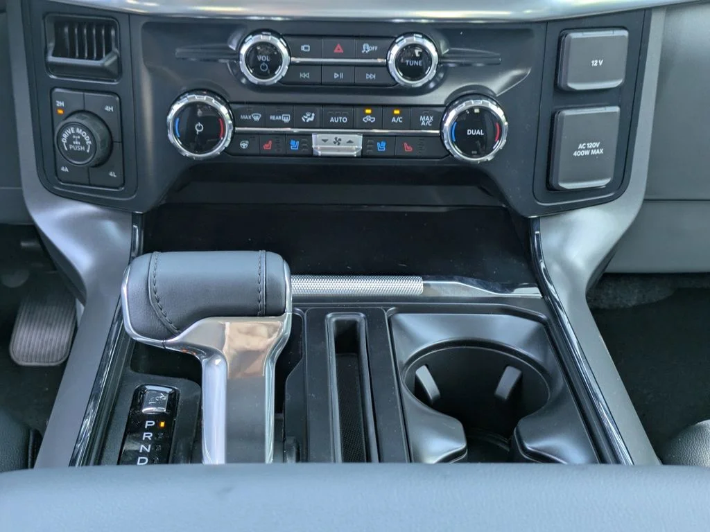 New 2026 Carbonized Gray Metallic Ford Lariat image 18