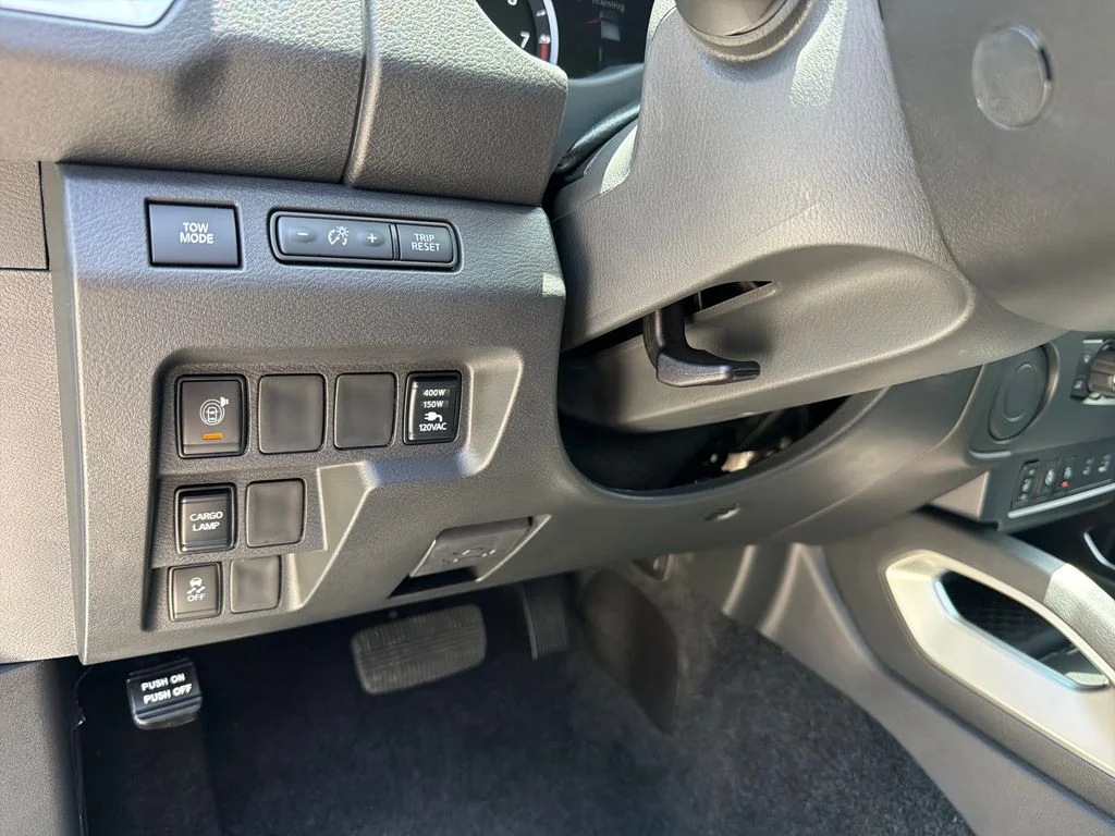 New 2026 Gun Metallic Nissan Crew Cab SV image 17