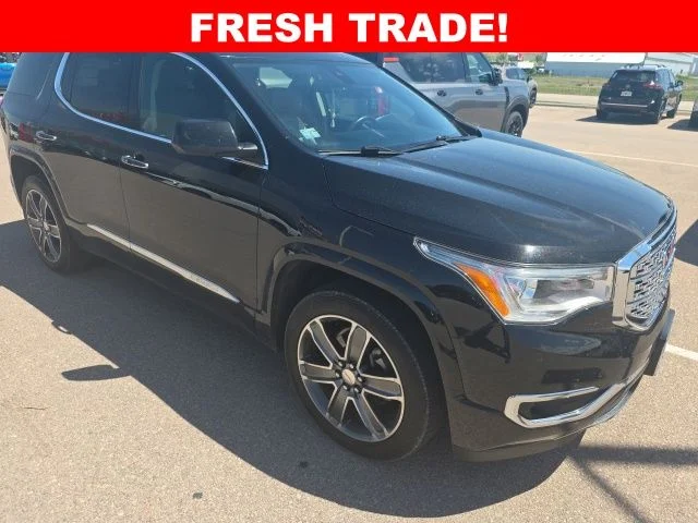 2017 GMC Acadia Denali AWD's photo