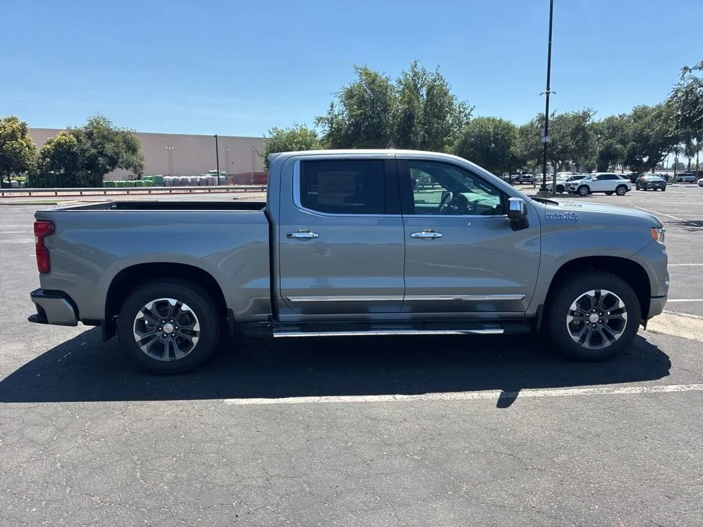 2026 Chevrolet Silverado 1500 High Country - Photo 2
